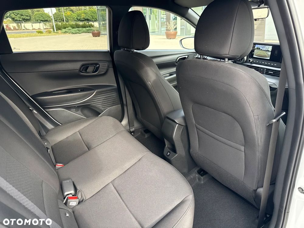 Hyundai i20 - 25