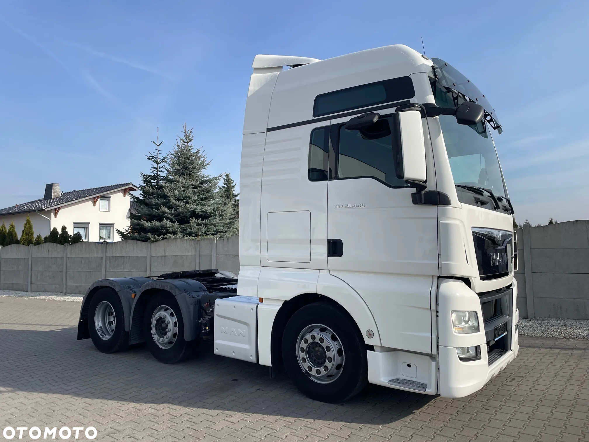 MAN TGX XXL 26.440 PUSCHER /  3 OSIE / 6x2 - 4
