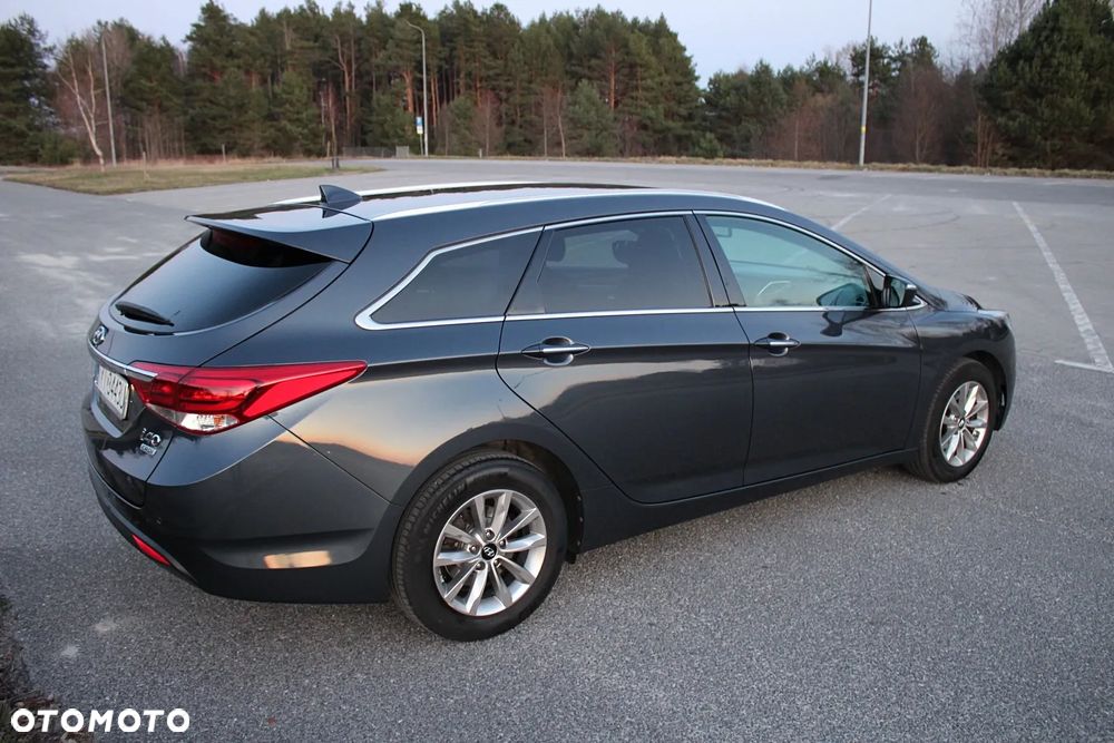 Hyundai i40 Kombi 1.7 CRDi Premium - 10