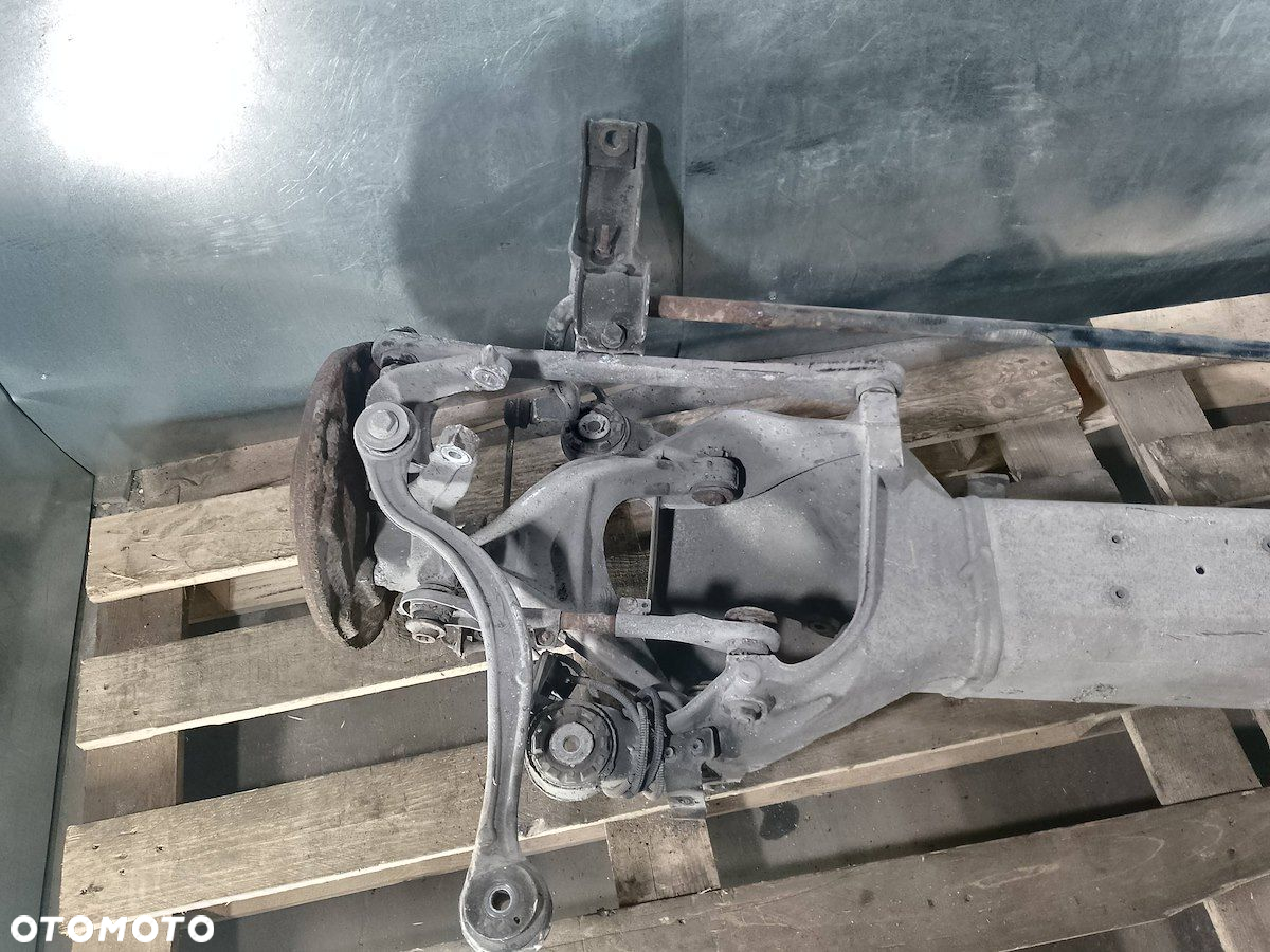 BELKA ZAWIESZENIA, OŚ TYŁ  PEUGEOT 508 GT LINE 9802763880 1.6 blueHDI - 9