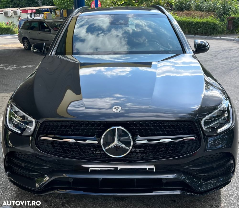 Mercedes-Benz GLC 200 4Matic 9G-TRONIC Edition AMG Line - 9
