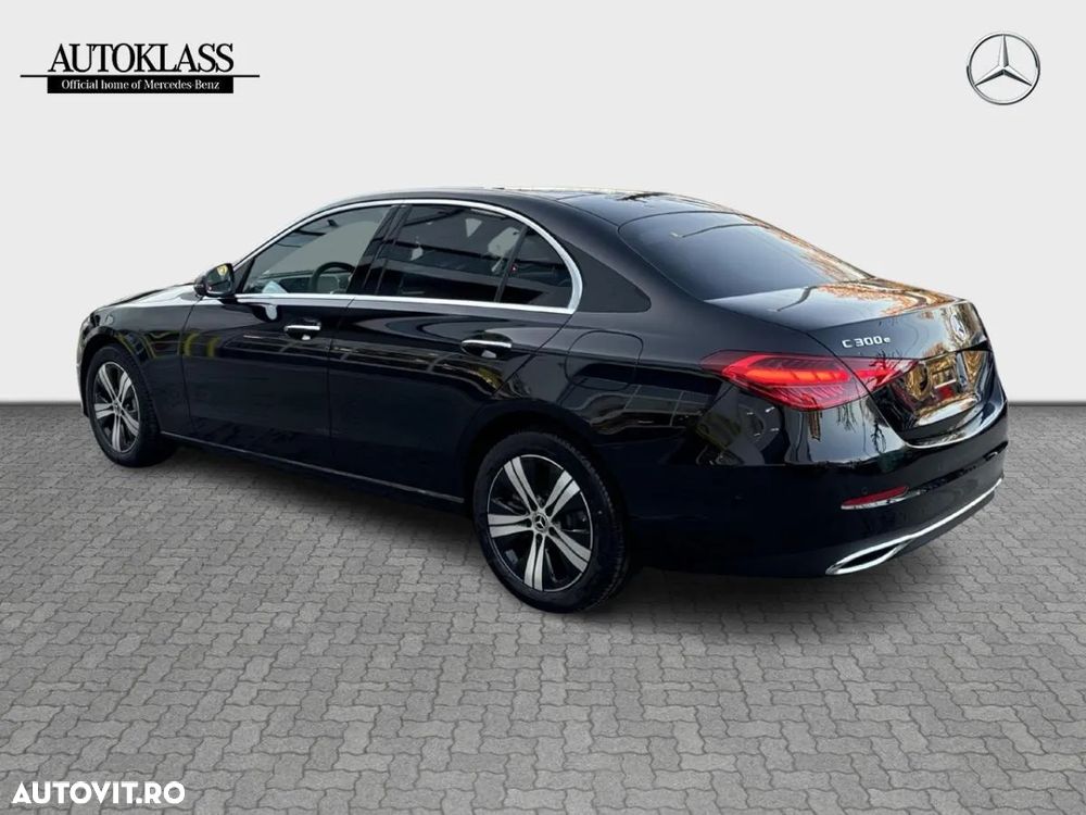 Mercedes-Benz C 300 PHEV 4MATIC - 3