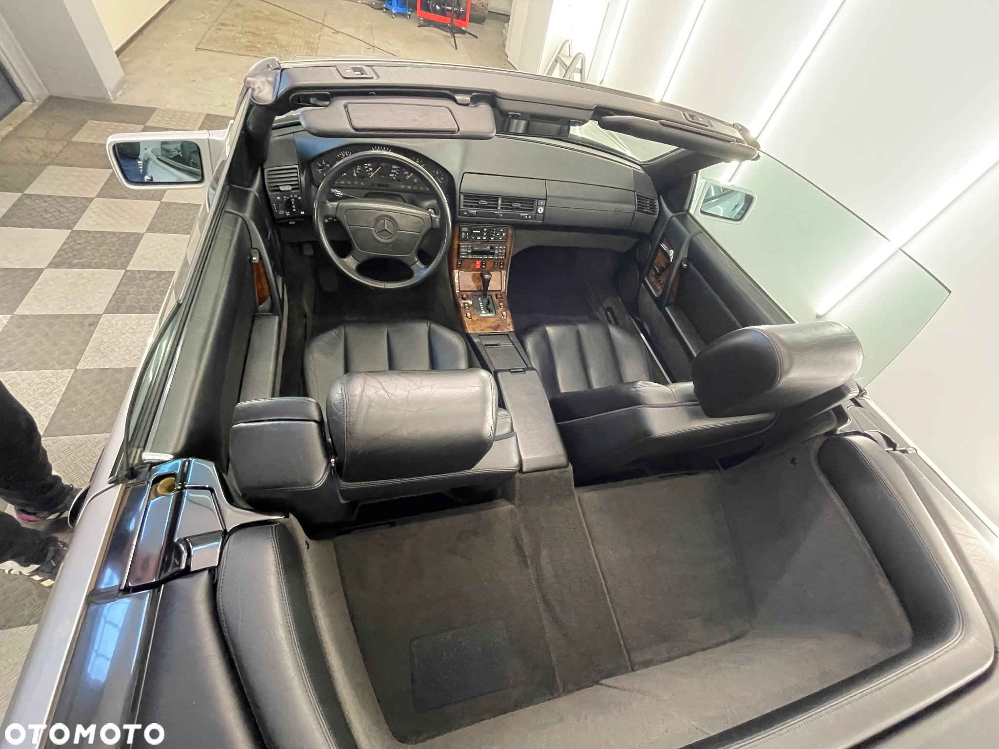 Mercedes-Benz SL 500 - 32