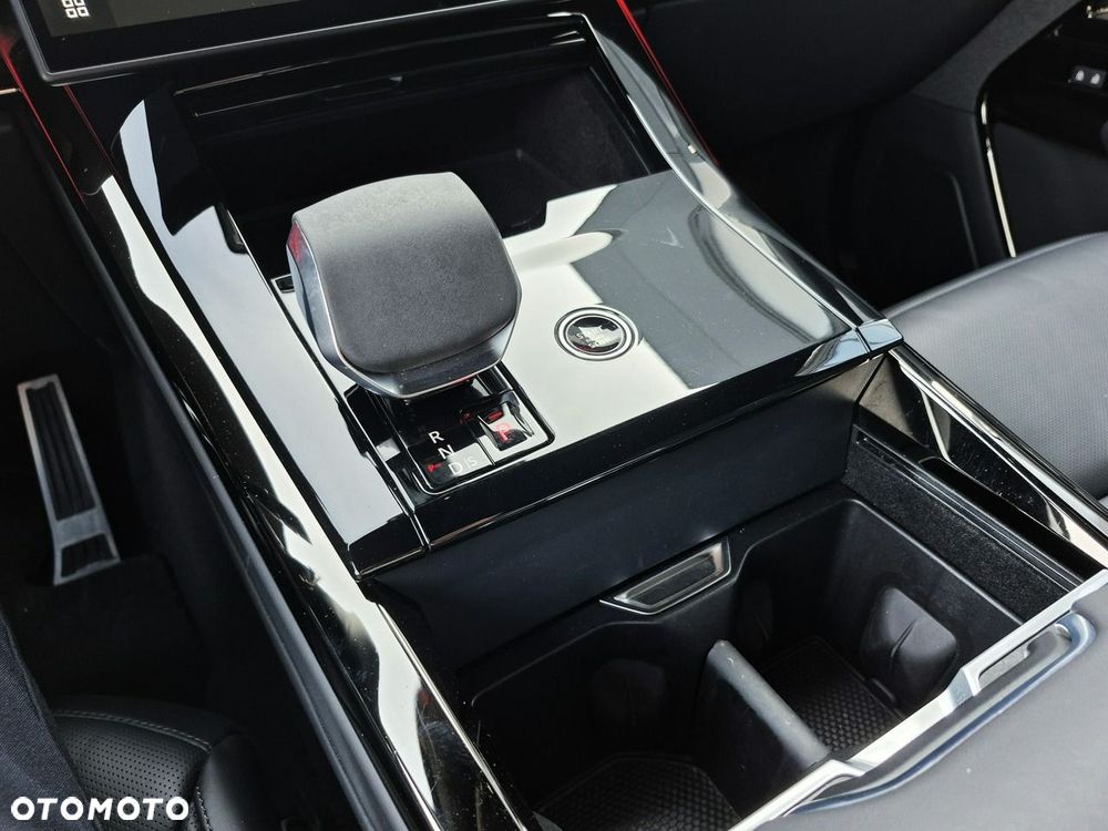Land Rover Range Rover Sport - 36