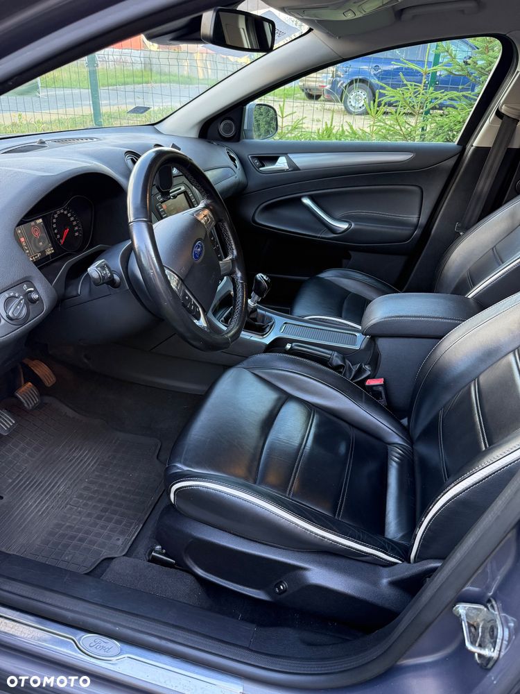 Ford Mondeo 2.0 TDCi Titanium - 15