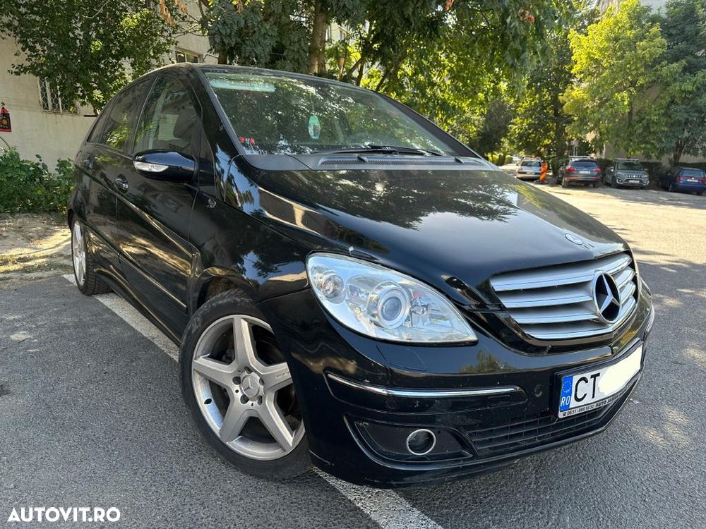 Mercedes-Benz B 200 Standard - 1