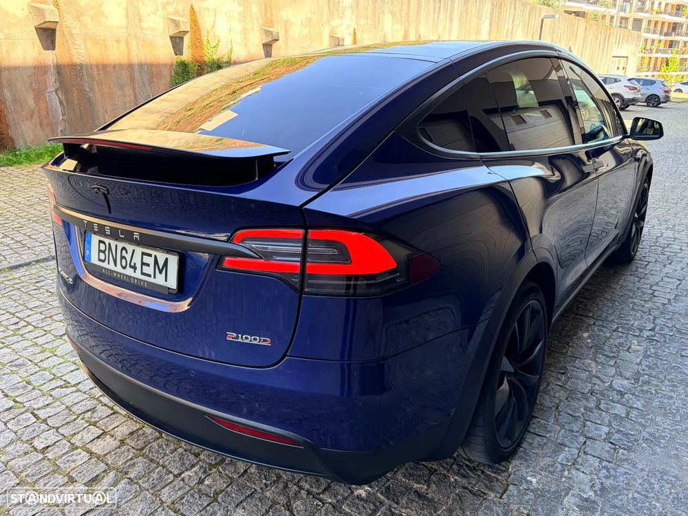 Tesla Model X P100D - 33