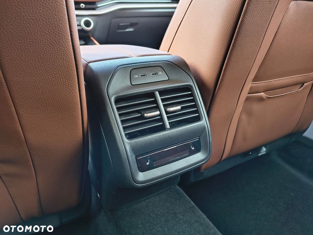 Skoda Superb 2.0 TDI SCR 4x4 L&K DSG - 22