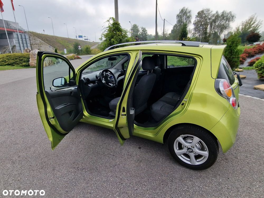 Chevrolet Spark 1.2 LS+ Design - 31