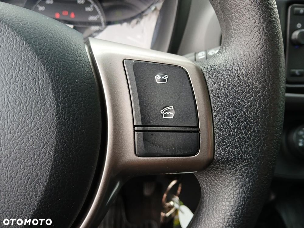 Toyota Yaris - 24