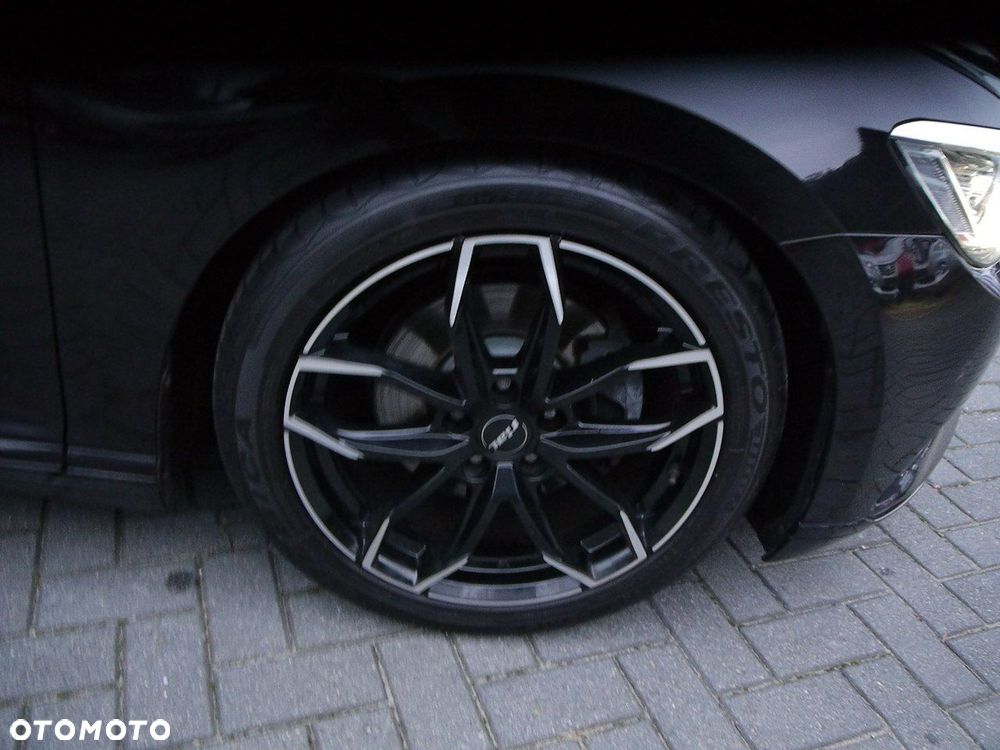 Volkswagen Passat Variant - 15