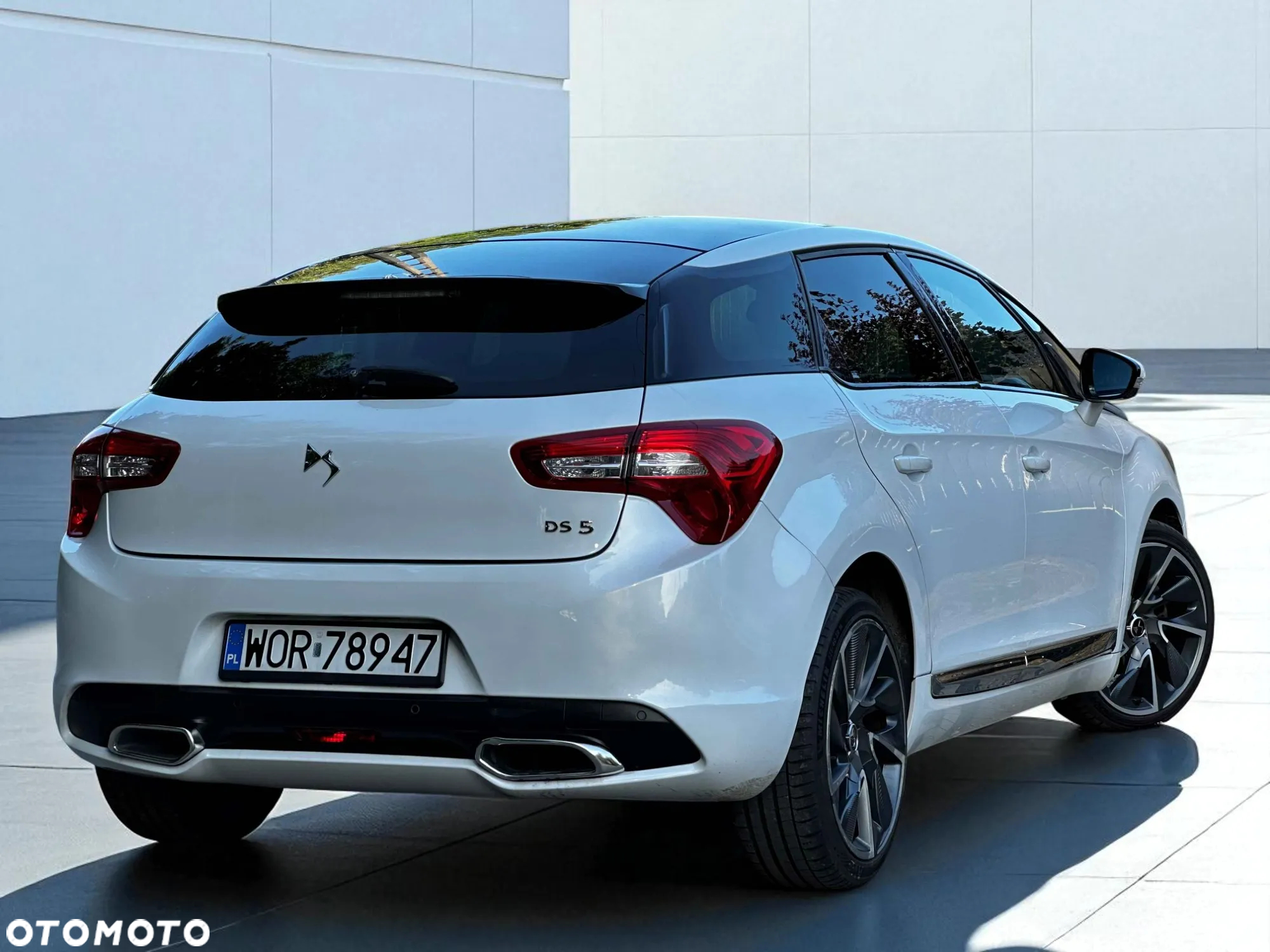DS Automobiles DS 5 - 17