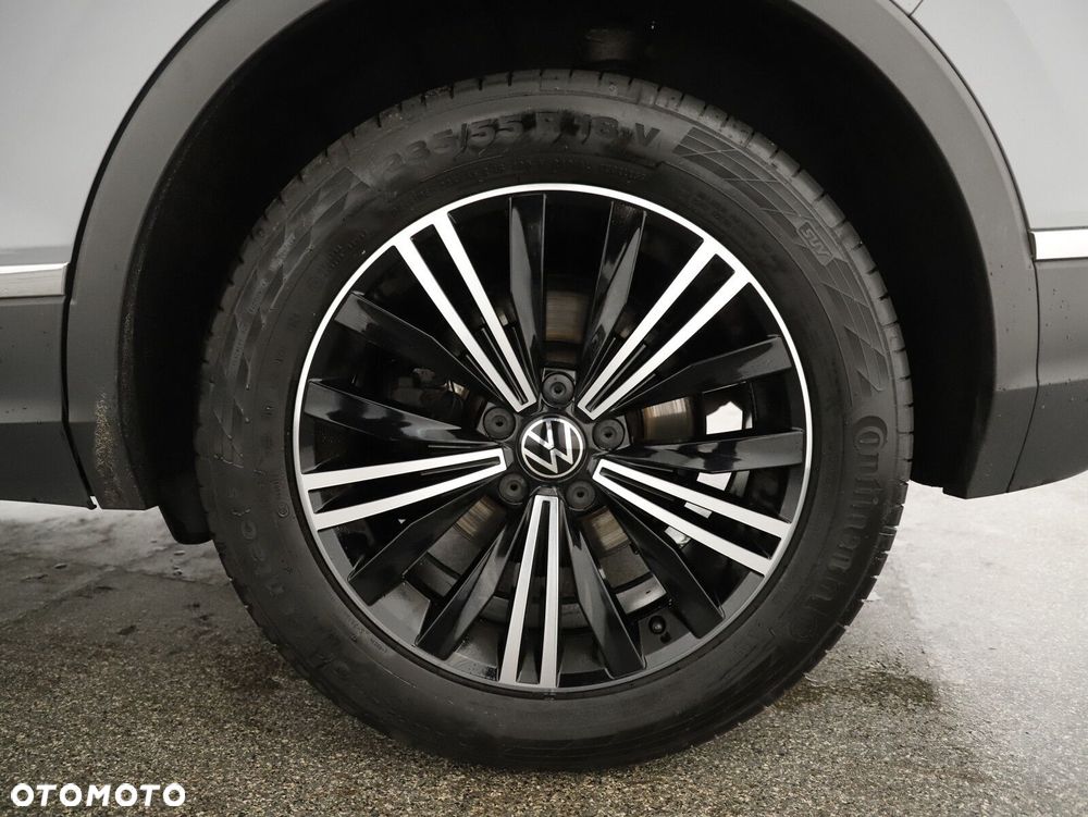 Volkswagen Tiguan - 25