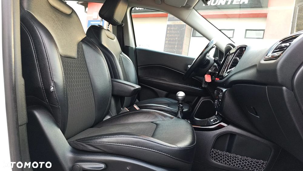 Jeep Compass 1.4 MultiAir Limited - 35