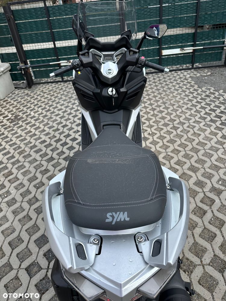 SYM CRUiSYM - 8