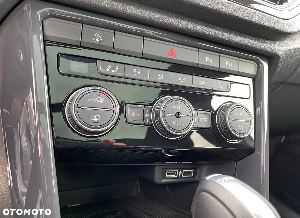 Volkswagen T-Roc 2.0 TSI 4Motion Premium DSG - 4