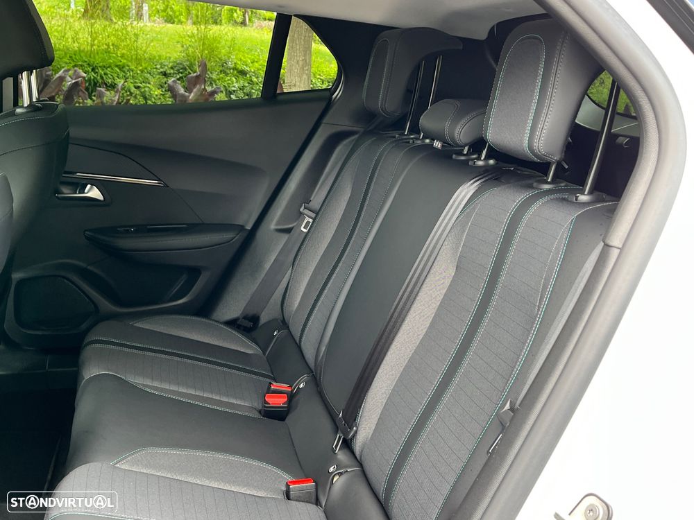 Peugeot 2008 PureTech 100 Style - 22