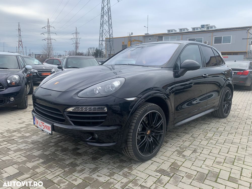 Porsche Cayenne - 26