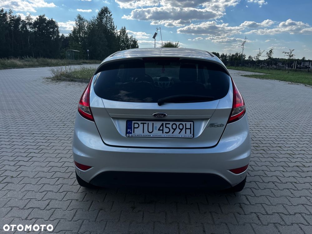 Ford Fiesta - 5