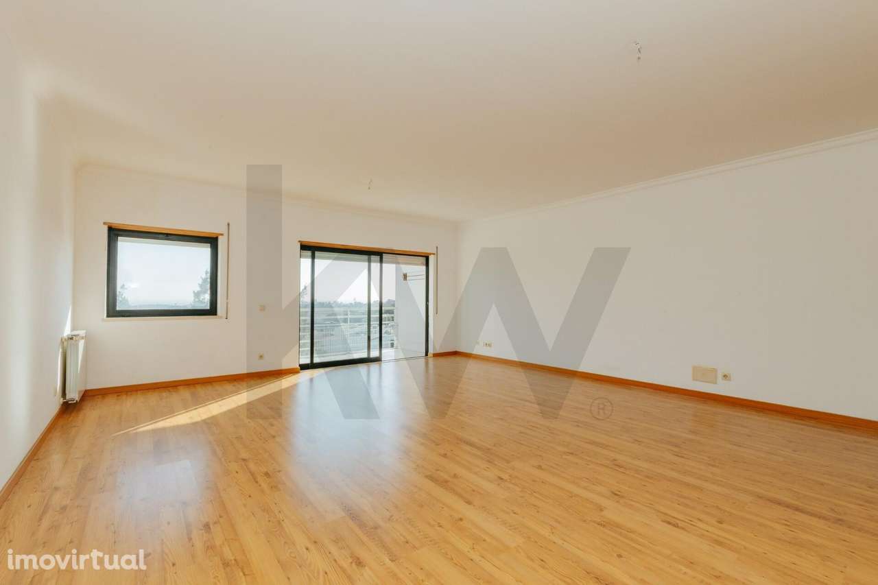 T3 Apartamento vista mar c/ parqueamento - Grande imagem: 2/48