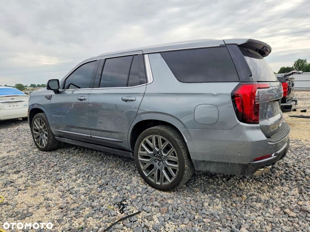 GMC Yukon - 6