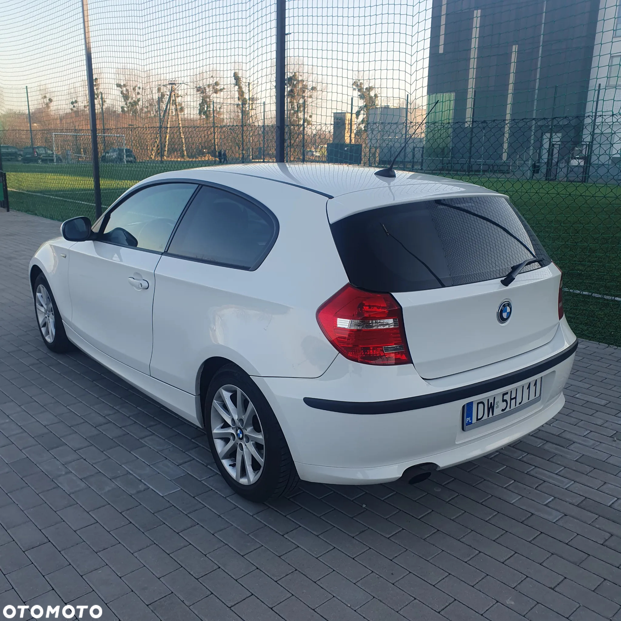 BMW Seria 1 116i - 4