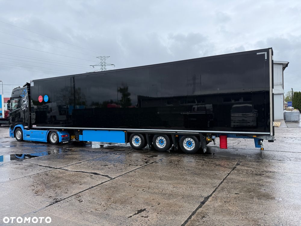 Schmitz Cargobull - 28