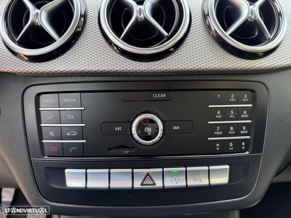 Mercedes-Benz B 180 d Urban - 26