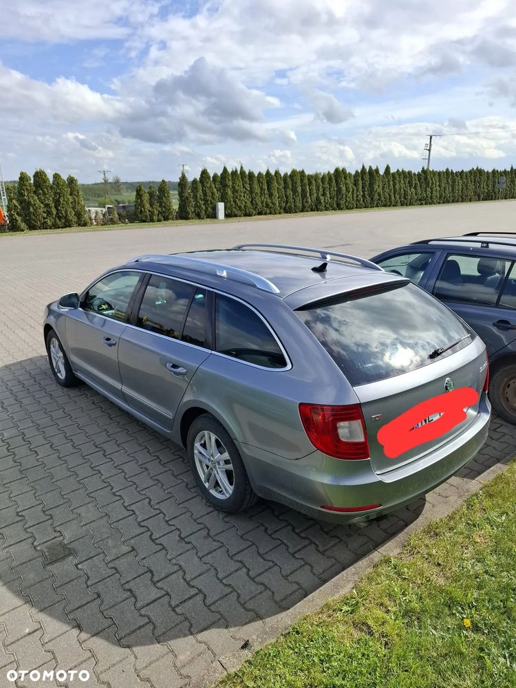 Skoda Superb 2.0 TDI Active DSG - 3