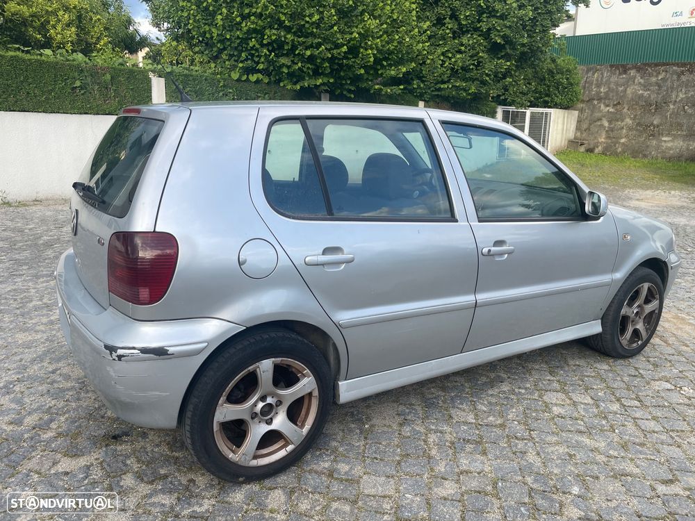 VW Polo 1.4 TDi Confortline ABS+AC - 2