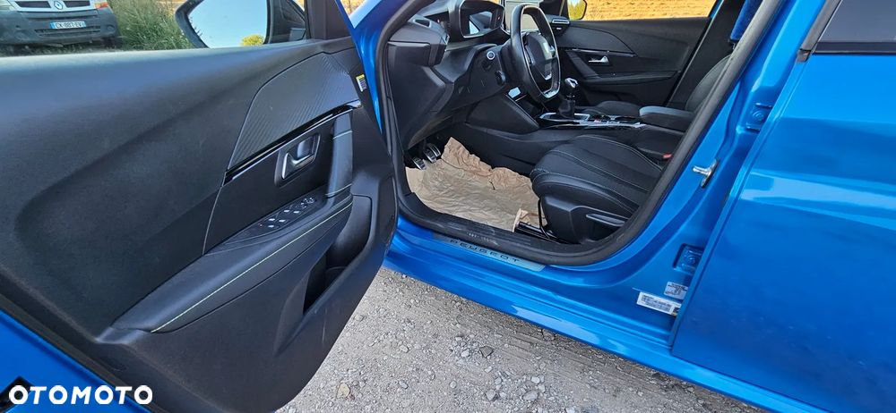 Peugeot 208 PureTech 100 GT Pack - 11