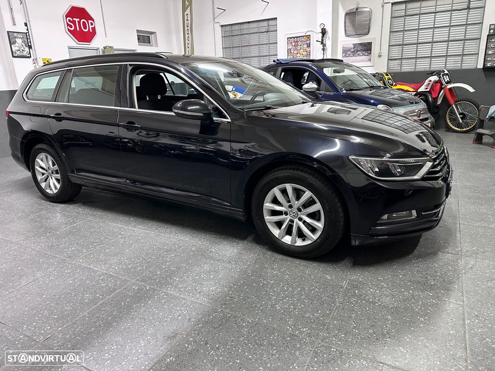 VW Passat Variant 2.0 TDi Confortline DSG - 4