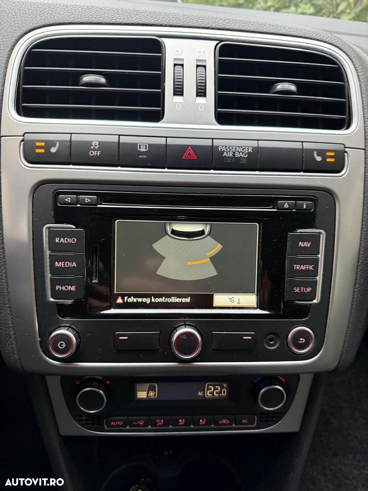 Volkswagen Polo 1.2 TSI Life - 5