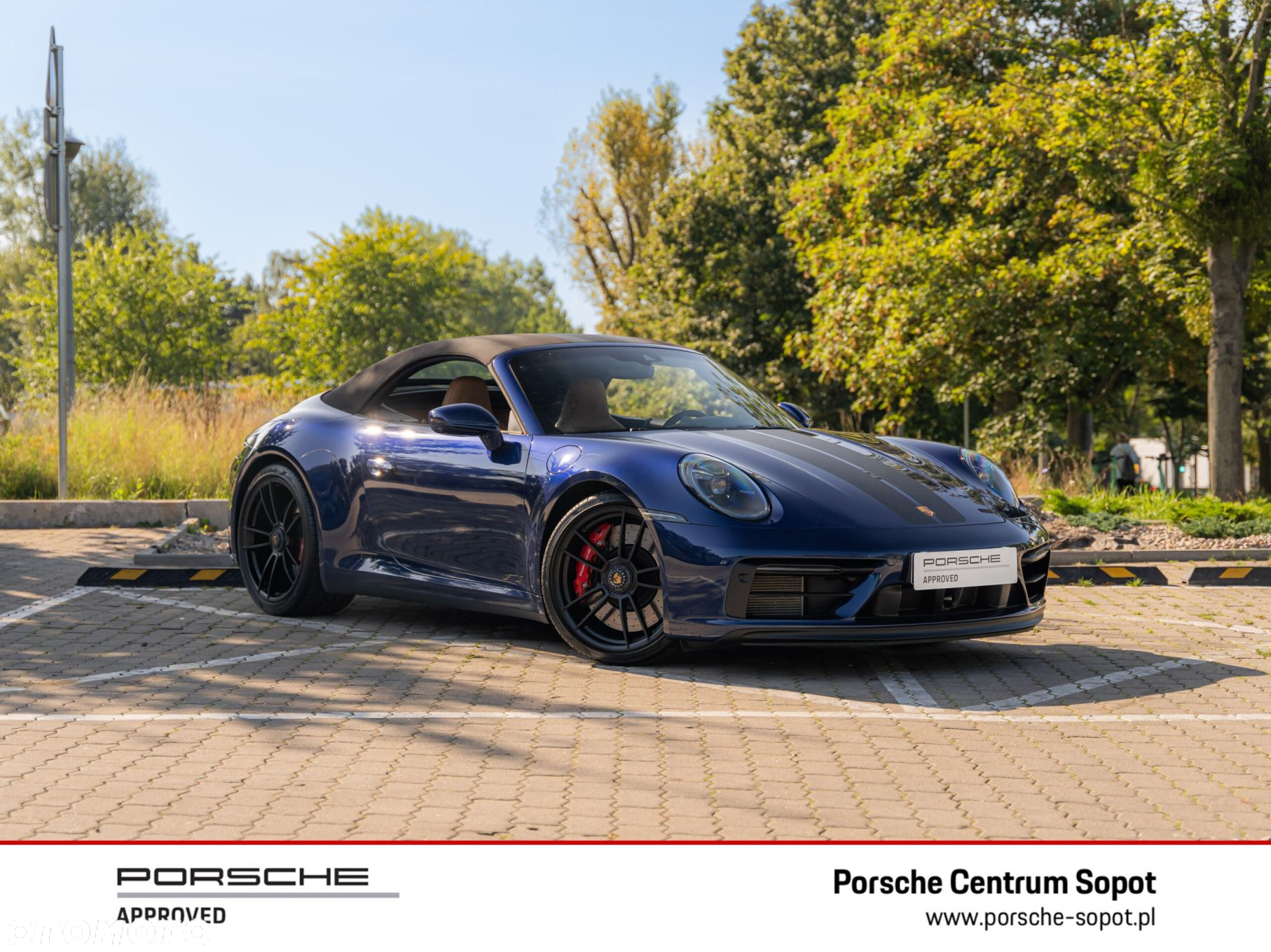 Porsche 911 Carrera GTS Cabrio - 6