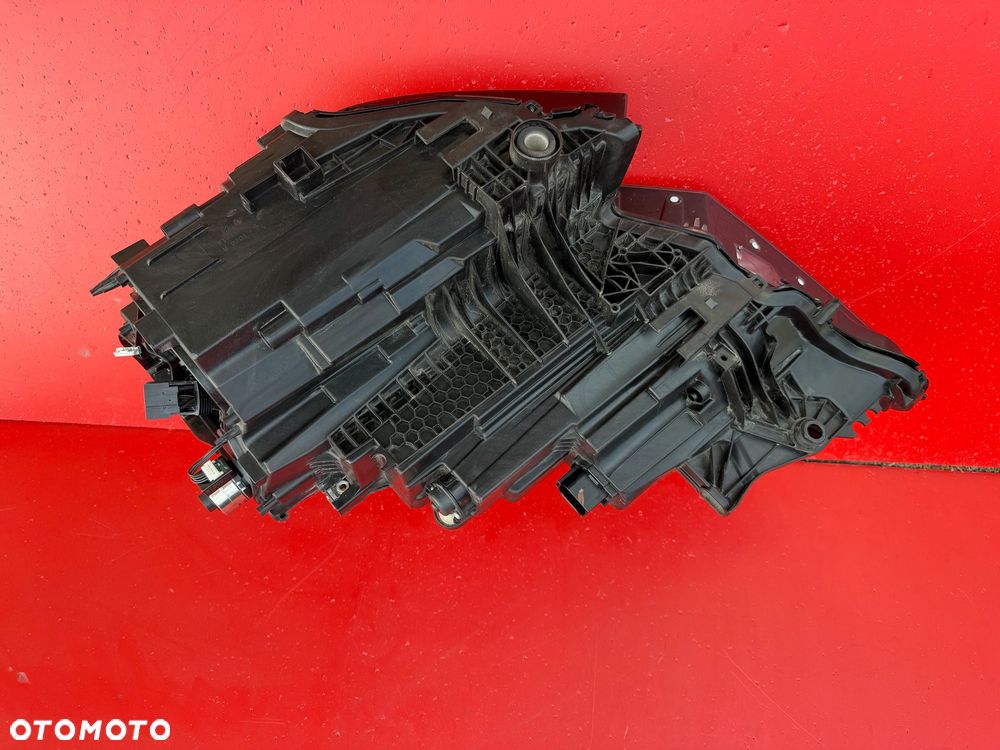 LAMPA PRAWA AUDI Q8 4M8 FULL LED MATRIX BDB USA  4M8941036B - 8