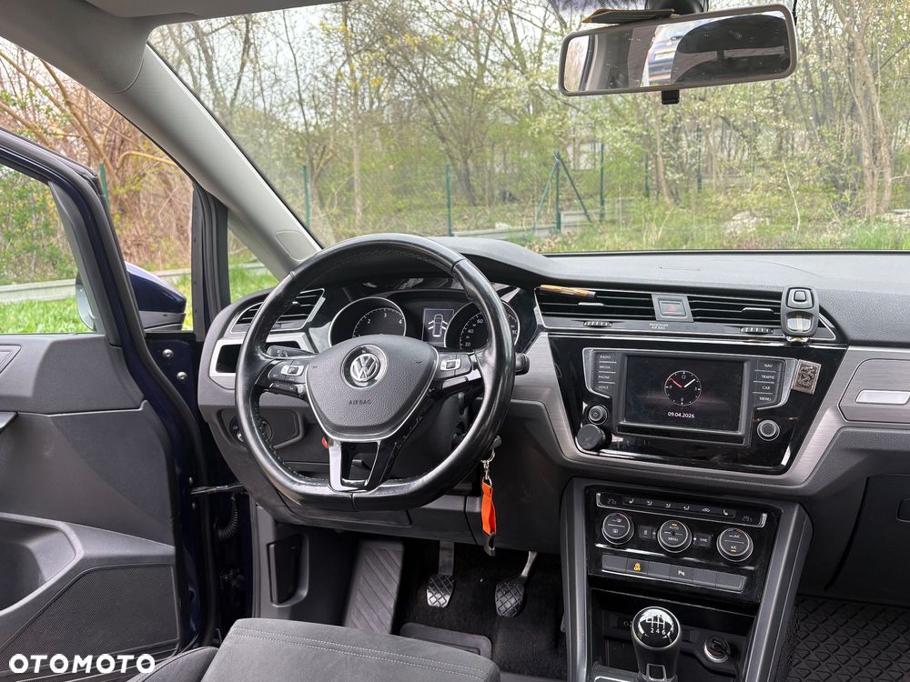 Volkswagen Touran 1.6 TDI BMT SCR Comfortline - 14