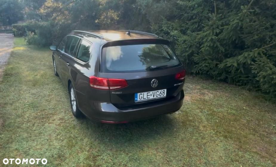 Volkswagen Passat - 3