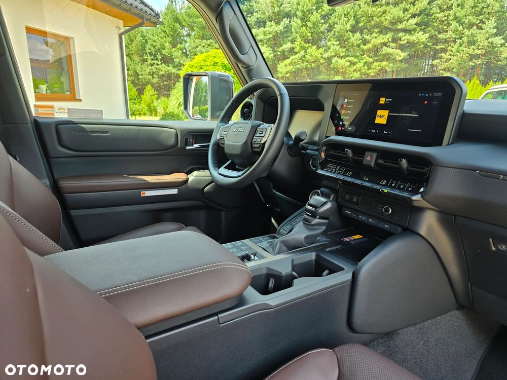 Toyota Land Cruiser LC 2.8 D-4D First Edition - 3