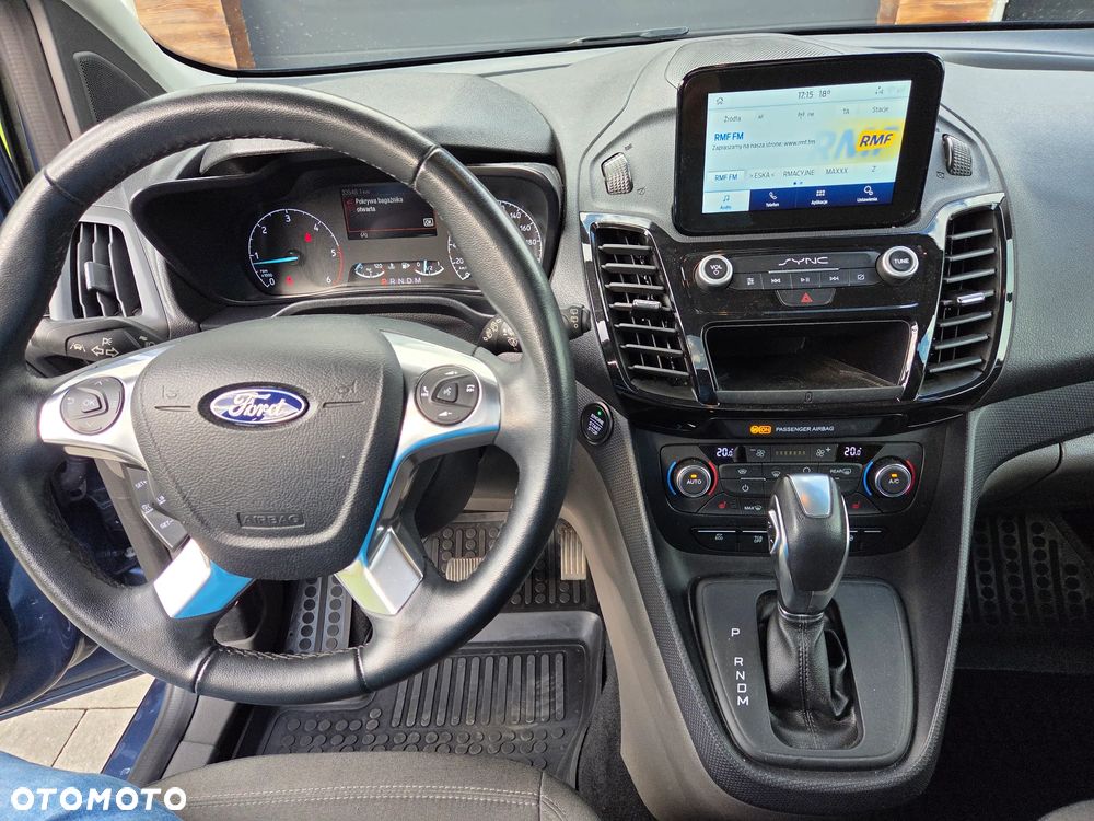 Ford Tourneo Connect - 10