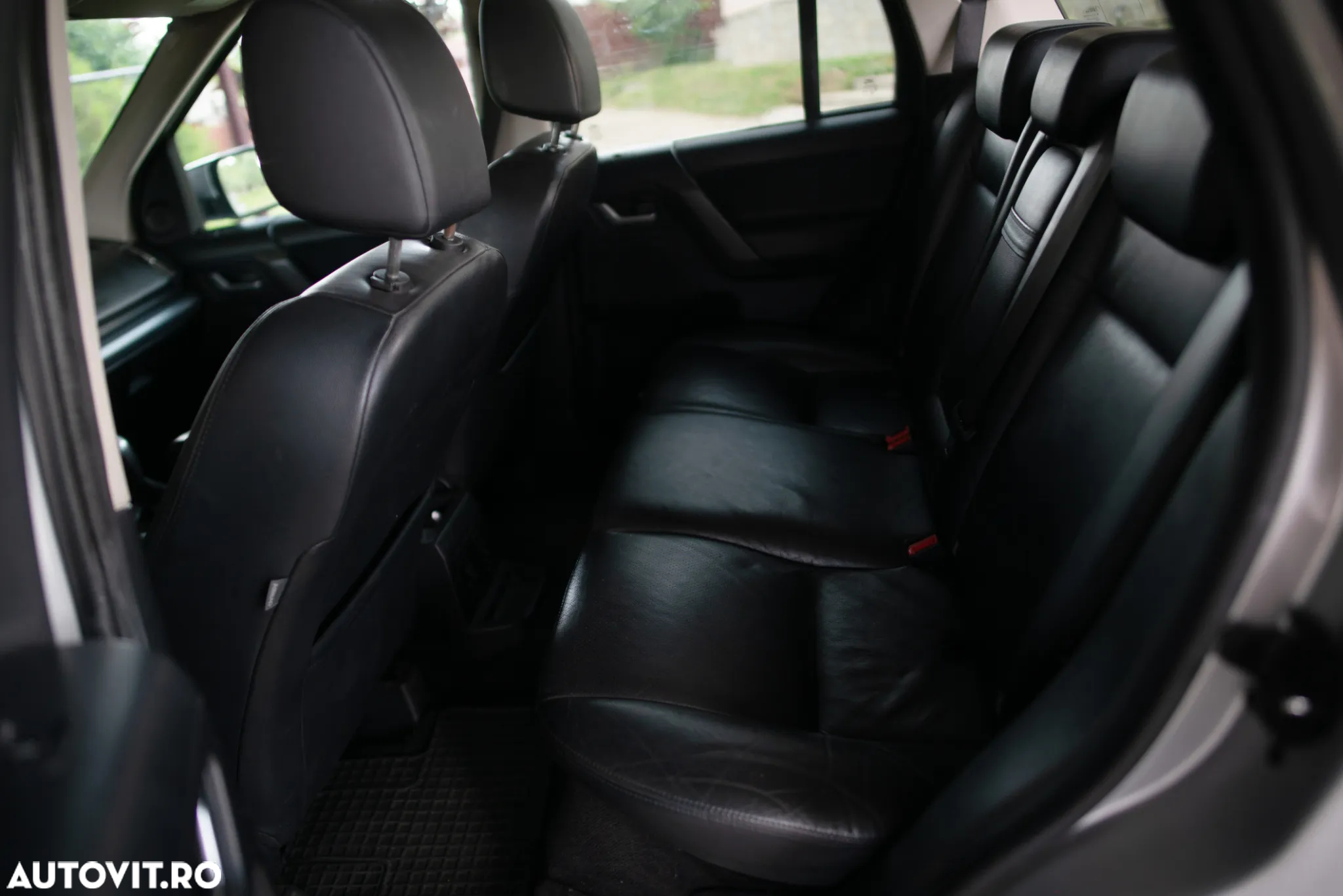Land Rover Freelander - 18
