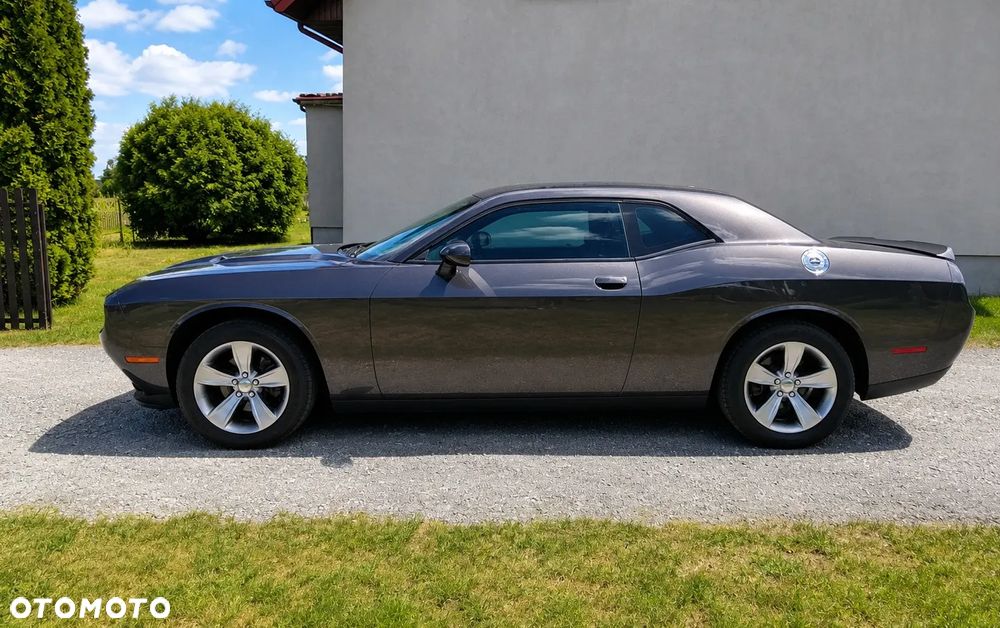 Dodge Challenger 3.6 SXT - 2