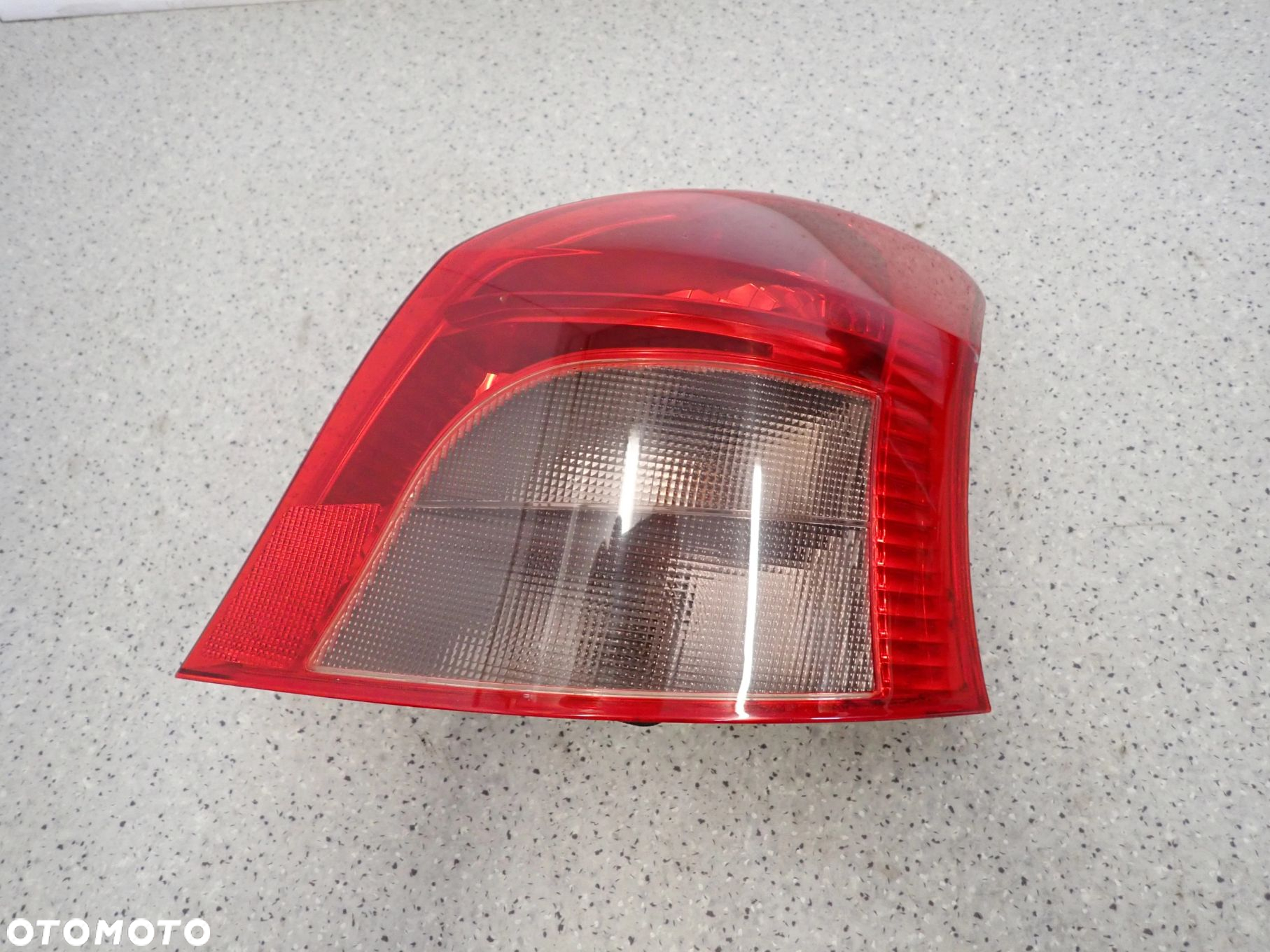 TOYOTA YARIS II 06-09 LAMPA TYLNA PRAWA TYŁ EUROPA - 3