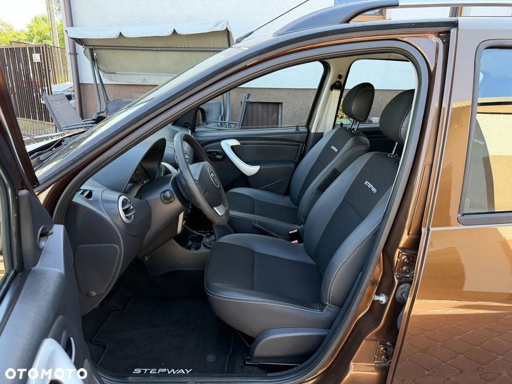 Dacia Sandero - 29