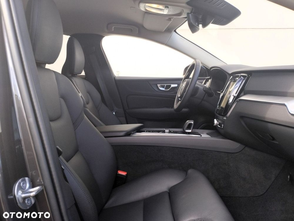 Volvo V60 - 13