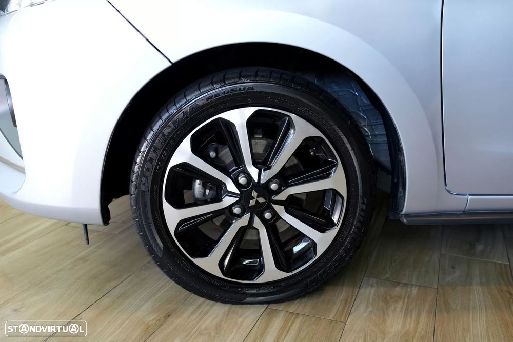 Mitsubishi Space Star 1.2 Intense - 12