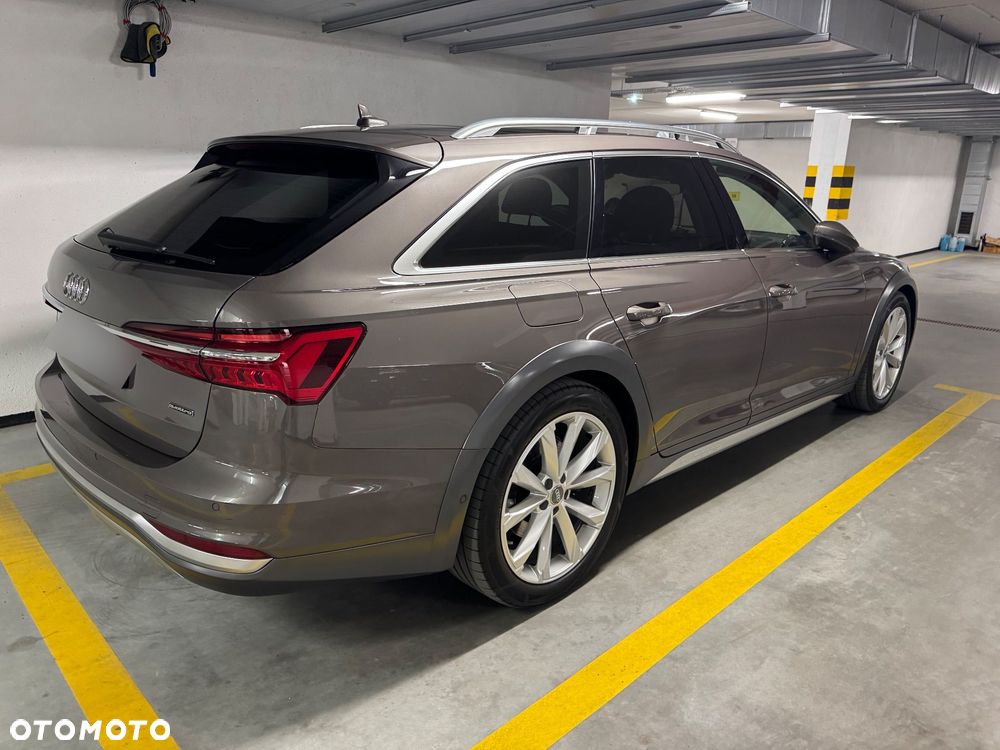 Audi A6 Allroad - 22
