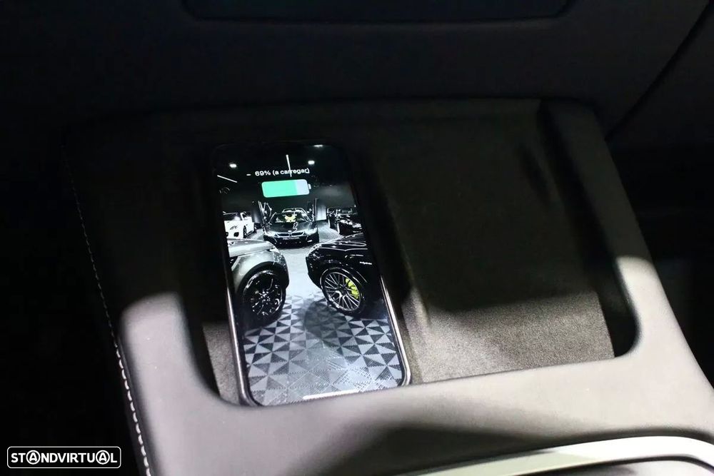 Tesla Model Y Long Range Tração Integral - 33