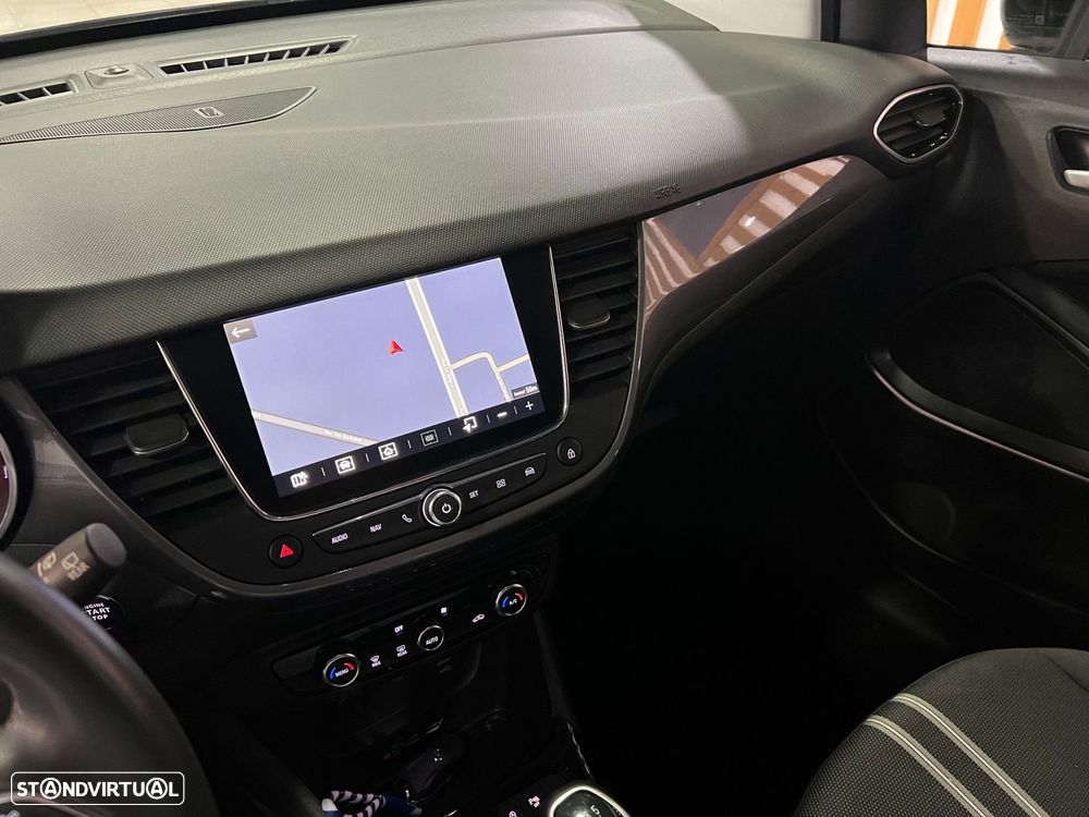 Opel Crossland 1.2 T Design & Tech - 18