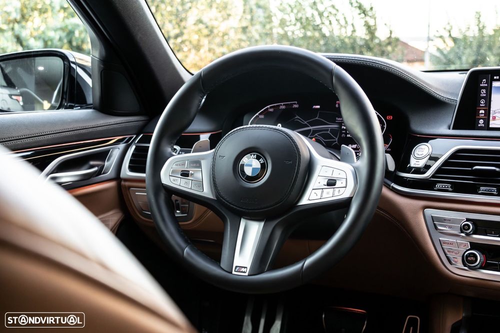 BMW 740 d xDrive Pack M Auto - 15
