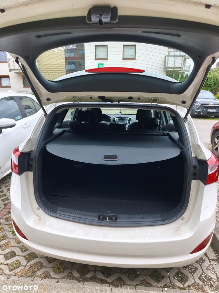 Hyundai i30 1.4 Base - 6